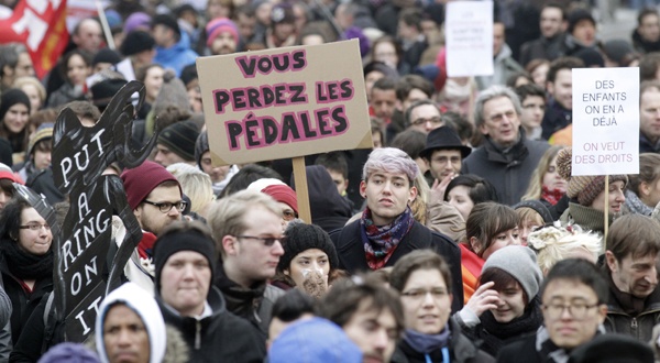 France: 'We want sex, not gender' (note on the alarming rise of the 'gender theory' resistance front and their neo-fascist chums)